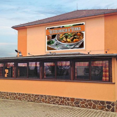 Hotel U Ferka Lemesany Exteriér fotografie